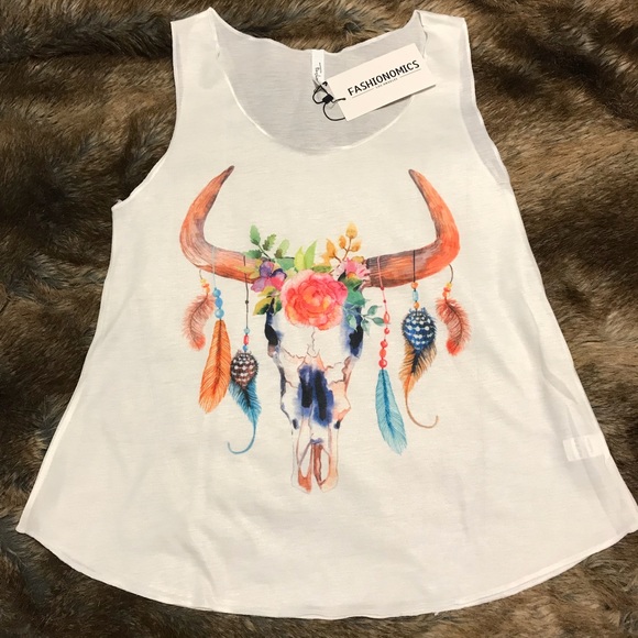 Tops - BOHO Cow Skull Graphic Tank